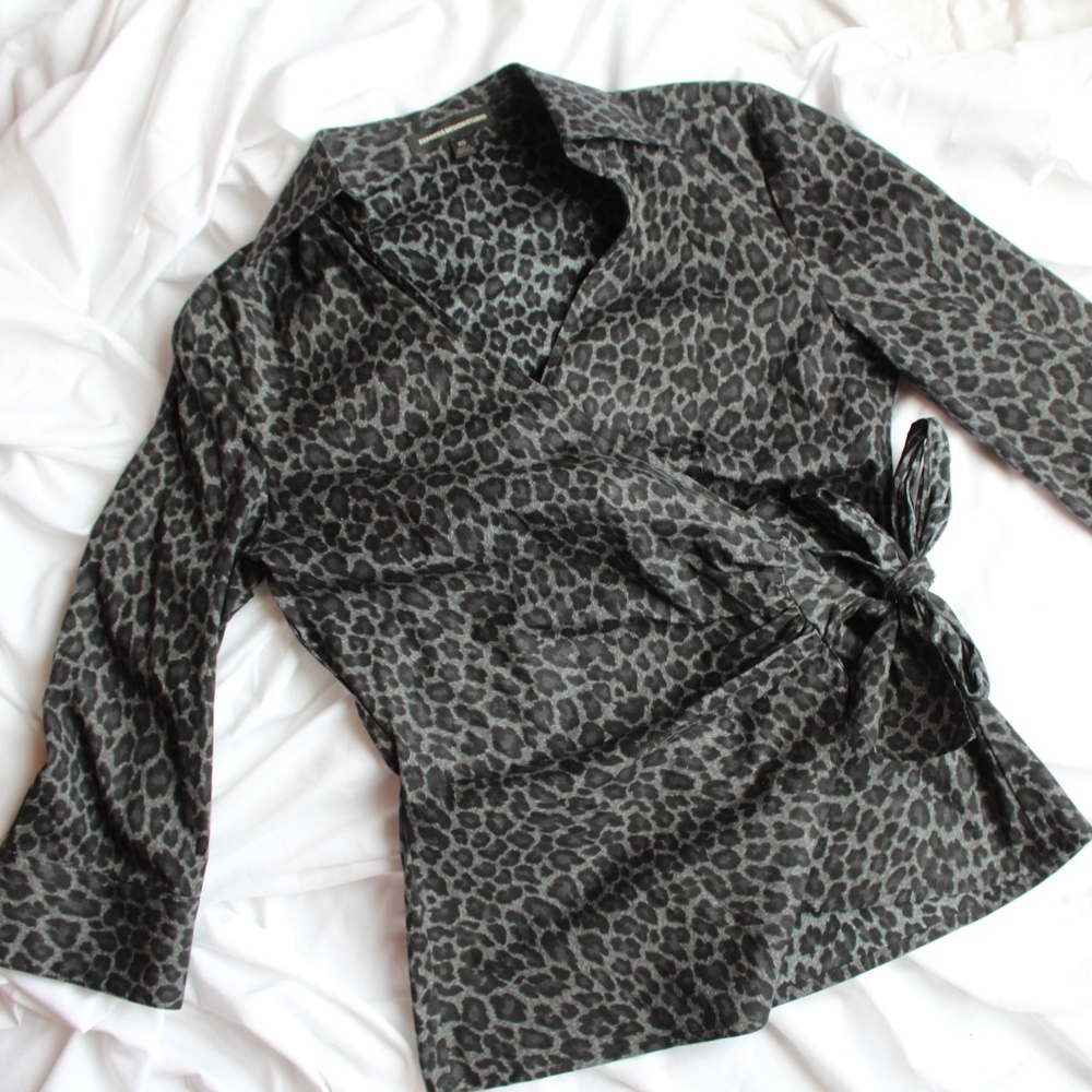 🎉Like New🎉Express Design Studio Animal Print Top
